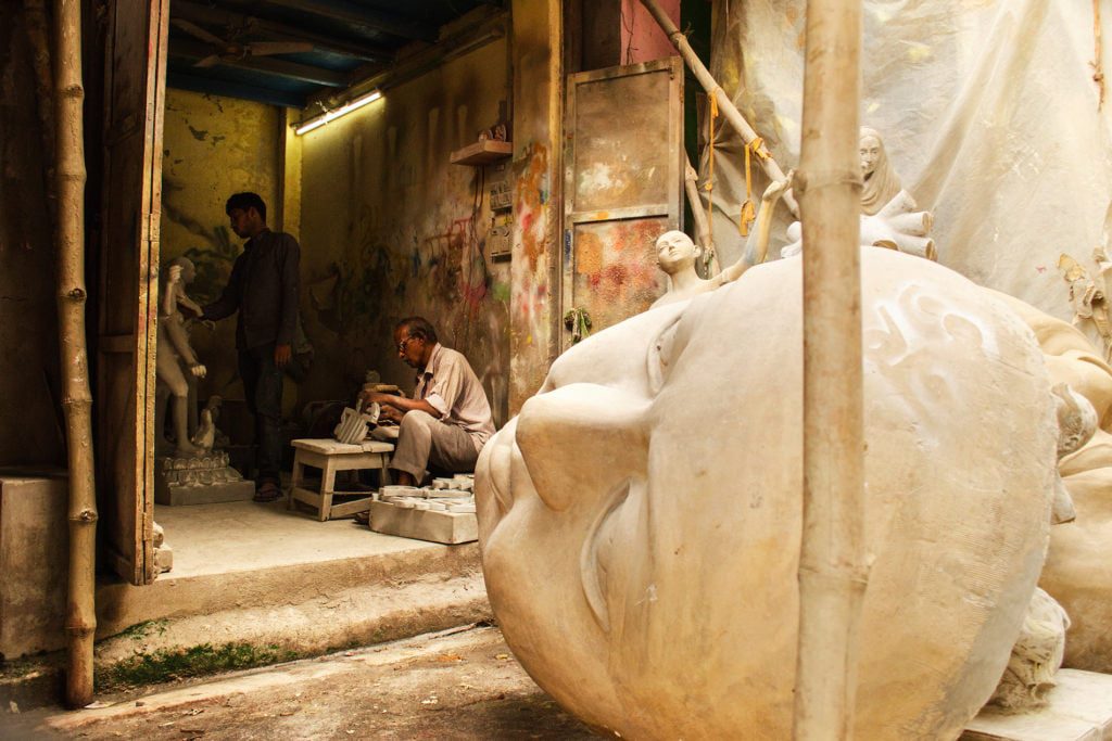 Experience Kumartuli clay idol-making in Kolkata