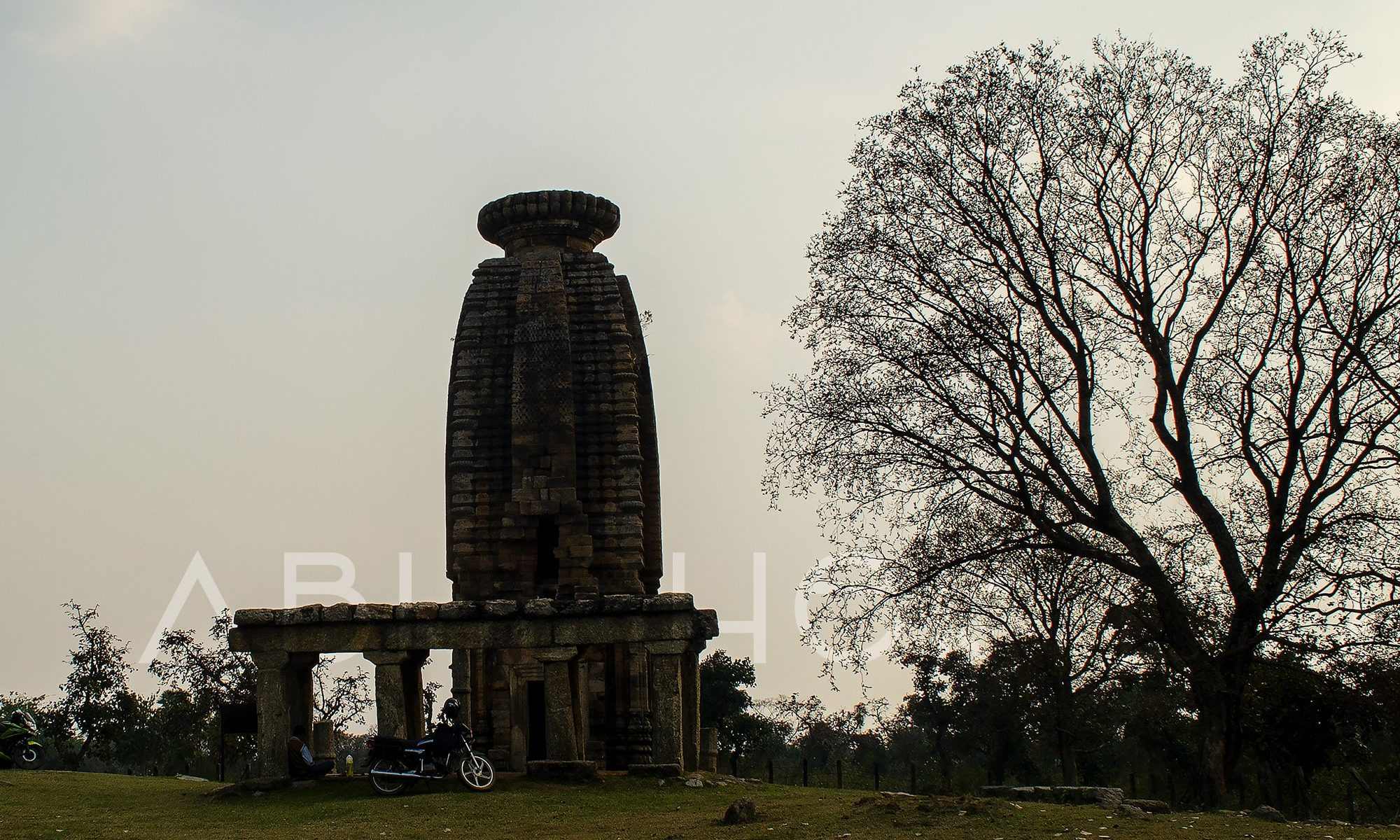 The temple of Banda is the finest stone structure found in Purulia.