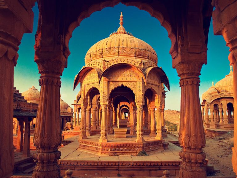 Reasons as India best travel destination