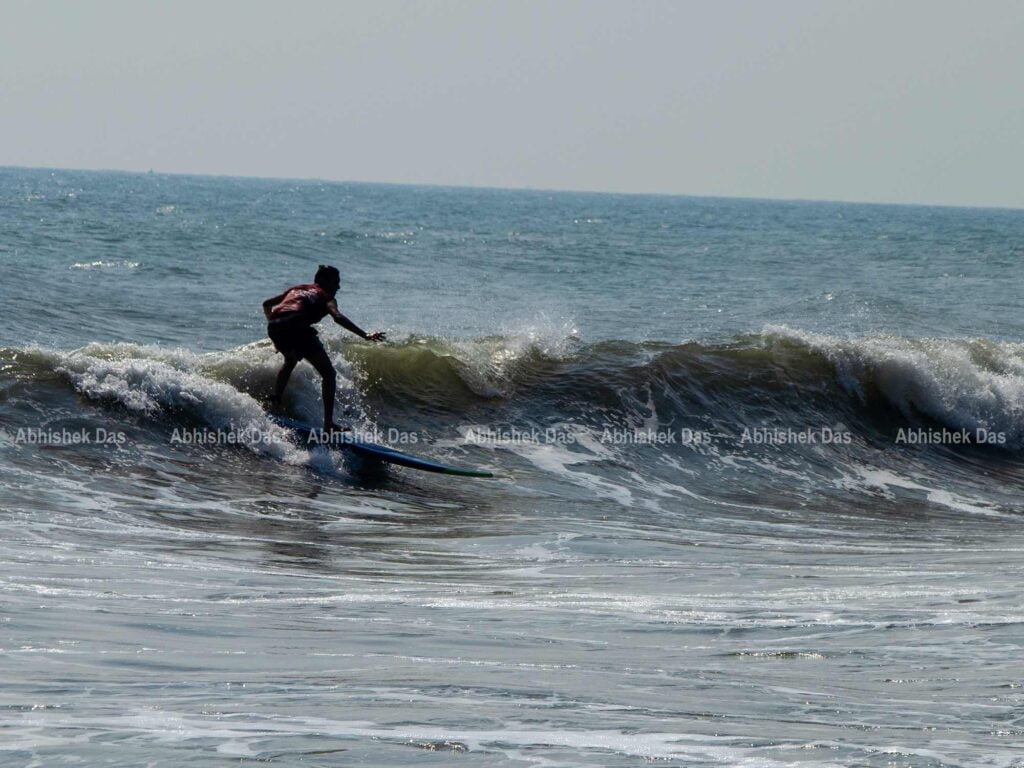 Surfing in India