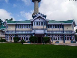 Formerly the enormous house of Himachal State Museum was the estate of the old Victorian mansion
