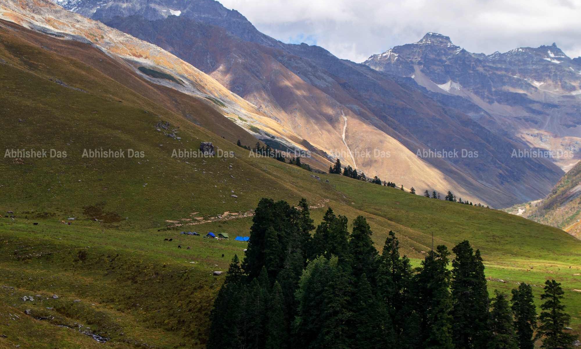 trek in Chandranahan Lake and Buran Ghati Pass in Shimla