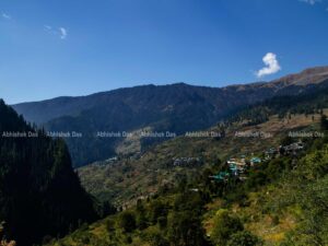 If you plan to use local transport to reach the Jhanklik village from Shimla, you move to Lakkar Bazar for buses to depart to Rohru