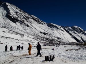 Fans of Bollywood must have spotted Rohtang Pass on the screens as Yeh Jawani Hai Deewani, Jab We Met, Highway, and the list continue.