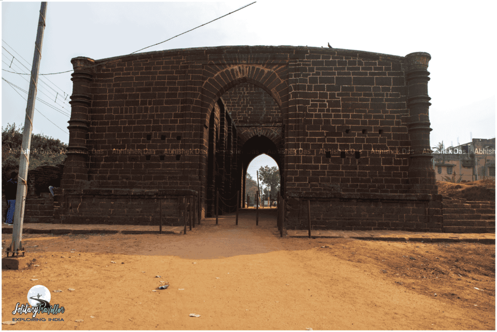 Pathar Darwaja constructed to protect the royals