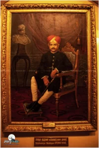 In the late 15th century, the Wodeyar family started to govern the state Mysore Kingdom