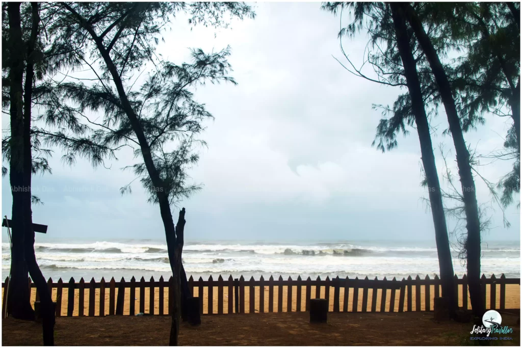 Main Beach provides a picturesque setting