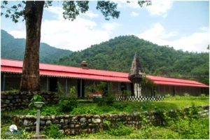 Buxa Fort is a significant milestone in the trek offers a glimpse into the past.