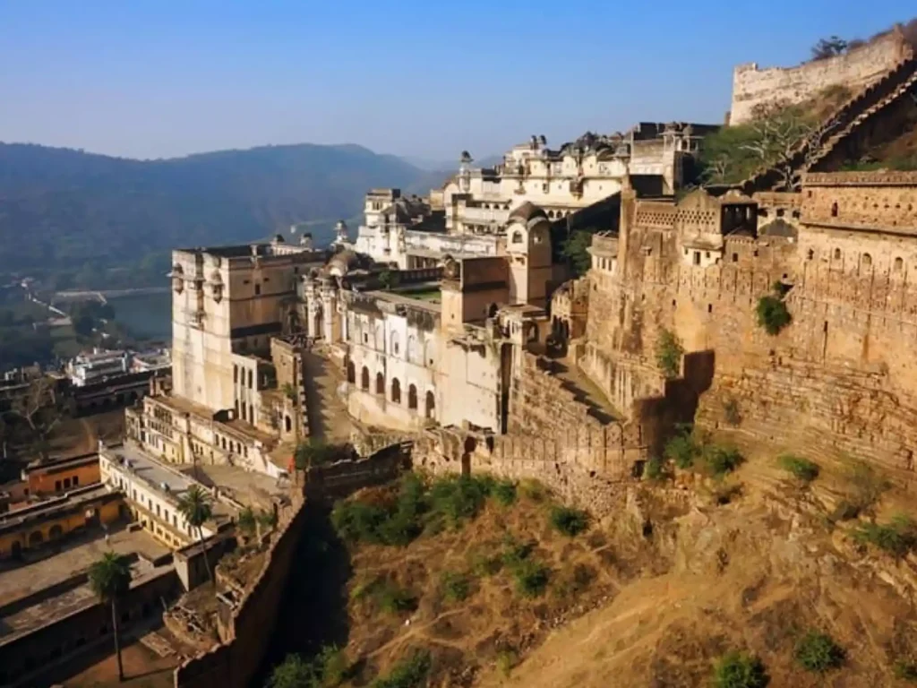 Enjoy the Serenity of Taragarh Fort