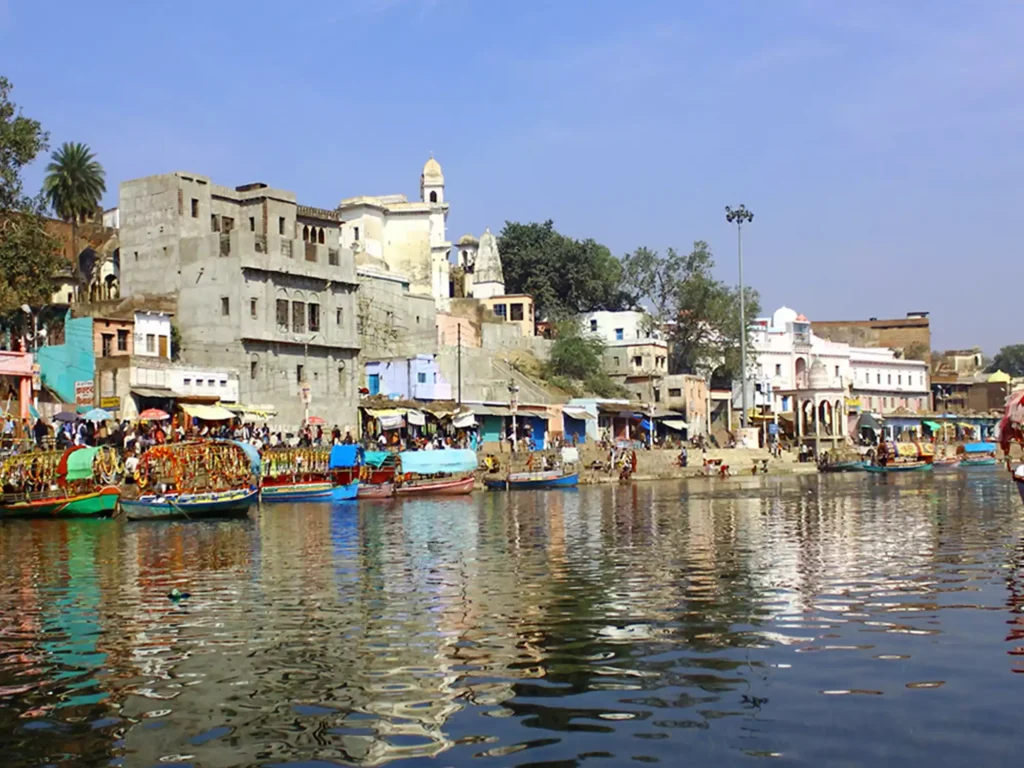 Chitrakoot has a rich cultural heritage.