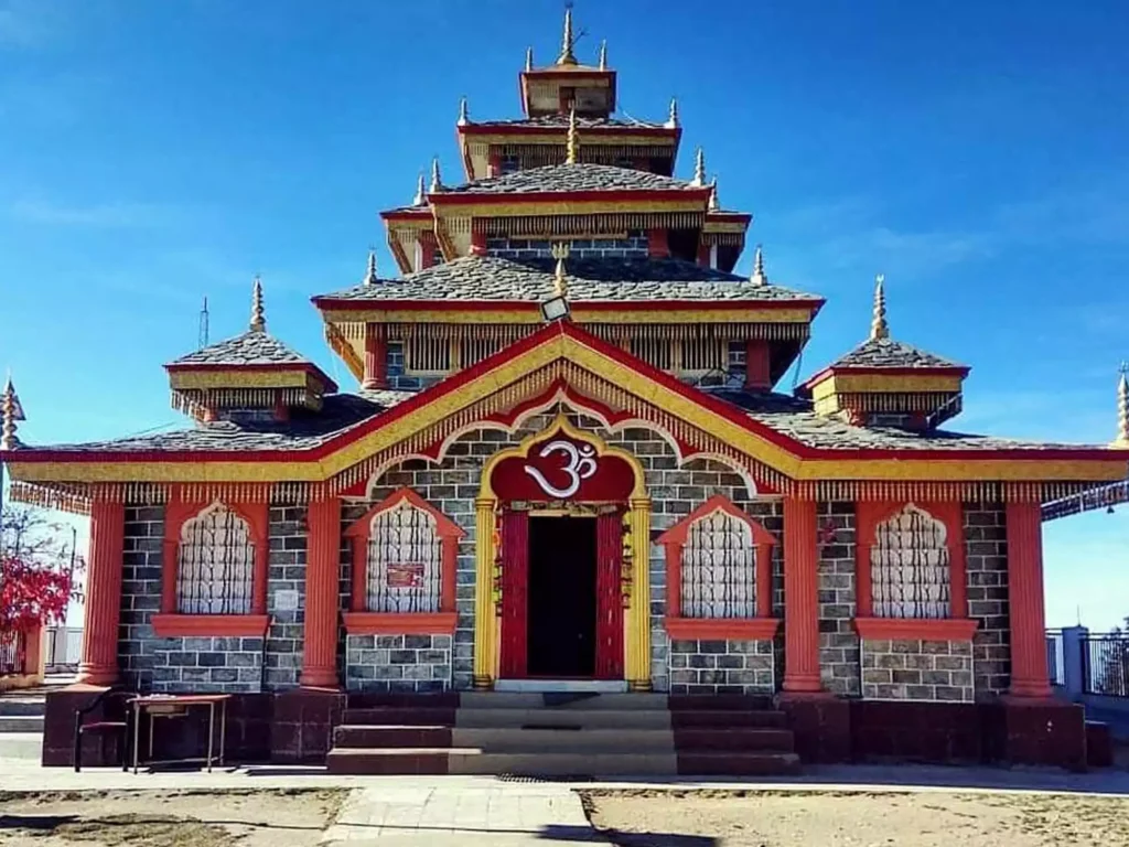 Surkanda Devi Temple is located in Uttarakhand