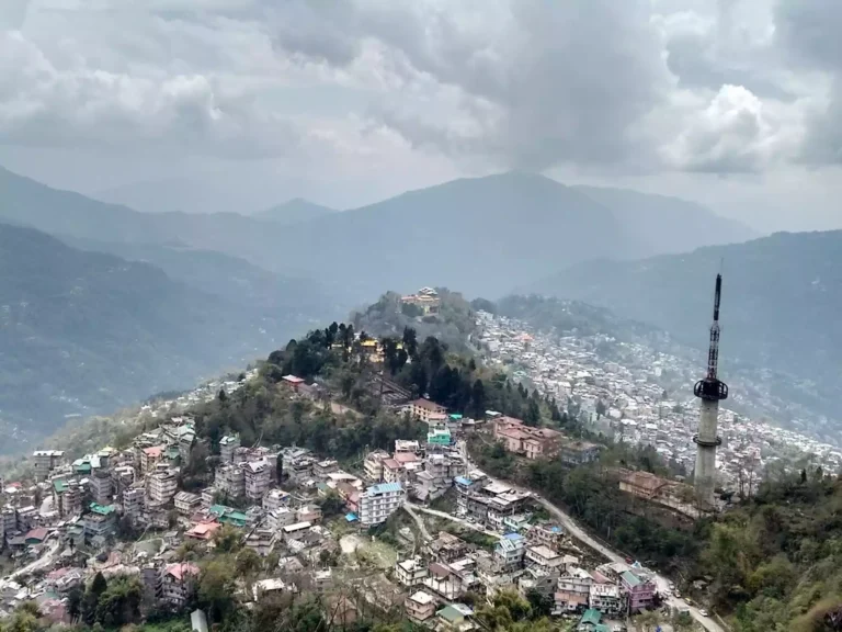 A Local’s Guide to Gangtok Best Attractions, Hidden Gems and Travel Tips