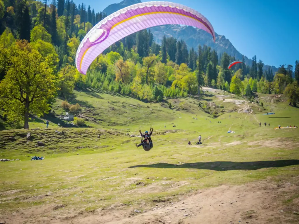 Paragliding in Solang Valley