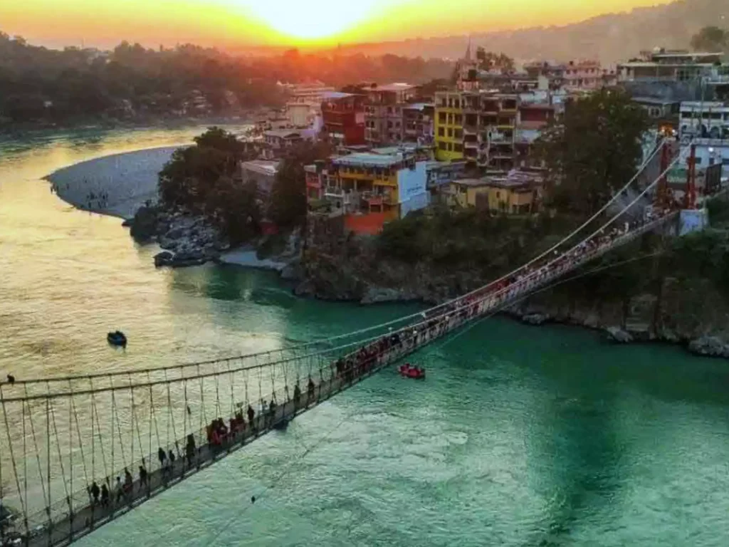 spiritual ambience, the budget stays in Rishikesh are sure to suit you