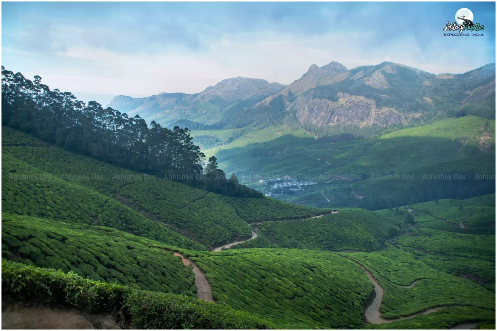 Kolukkumalai is more than just a viewpoint—it is an experience